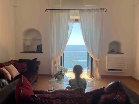 Successful Airbnb property: Casa Nicole - Elegance and sea view in Praiano
