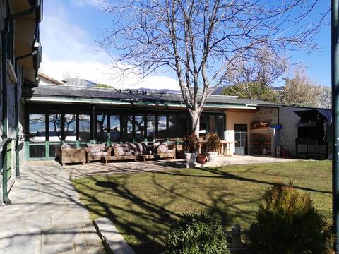 Casa Ana para, 8/15 p.