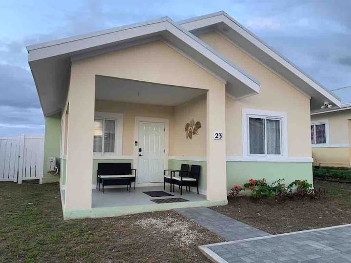 Villa del Pointe Houses for Rent in Lucea, Hanover Parish, Jamaica