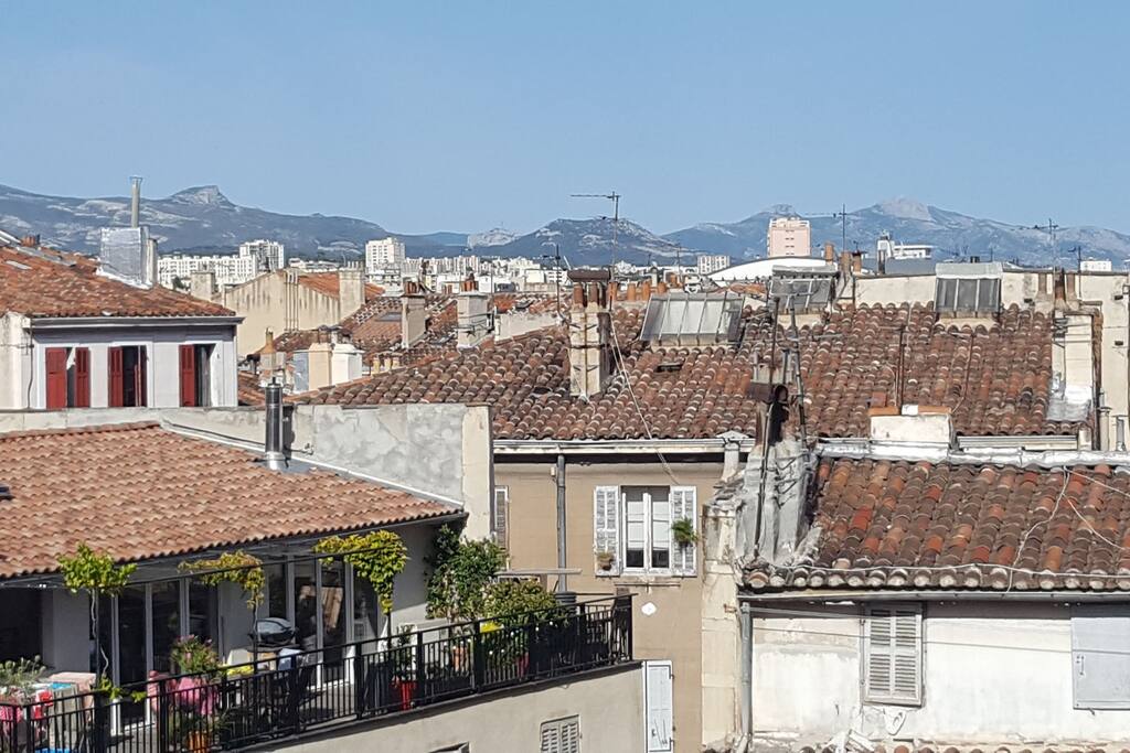 Une vue dégagée dans la chambre... toujours agréable.