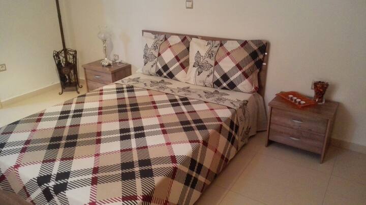 erstes Zimmer mit Doppelbett