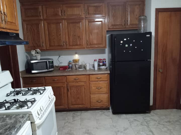 Cheerful Private 1king Bedroom W Private Bathroom. - Rockville, MD