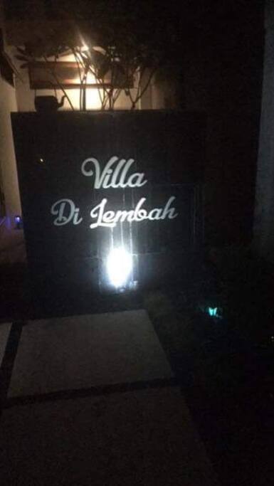 Welcoming sign
