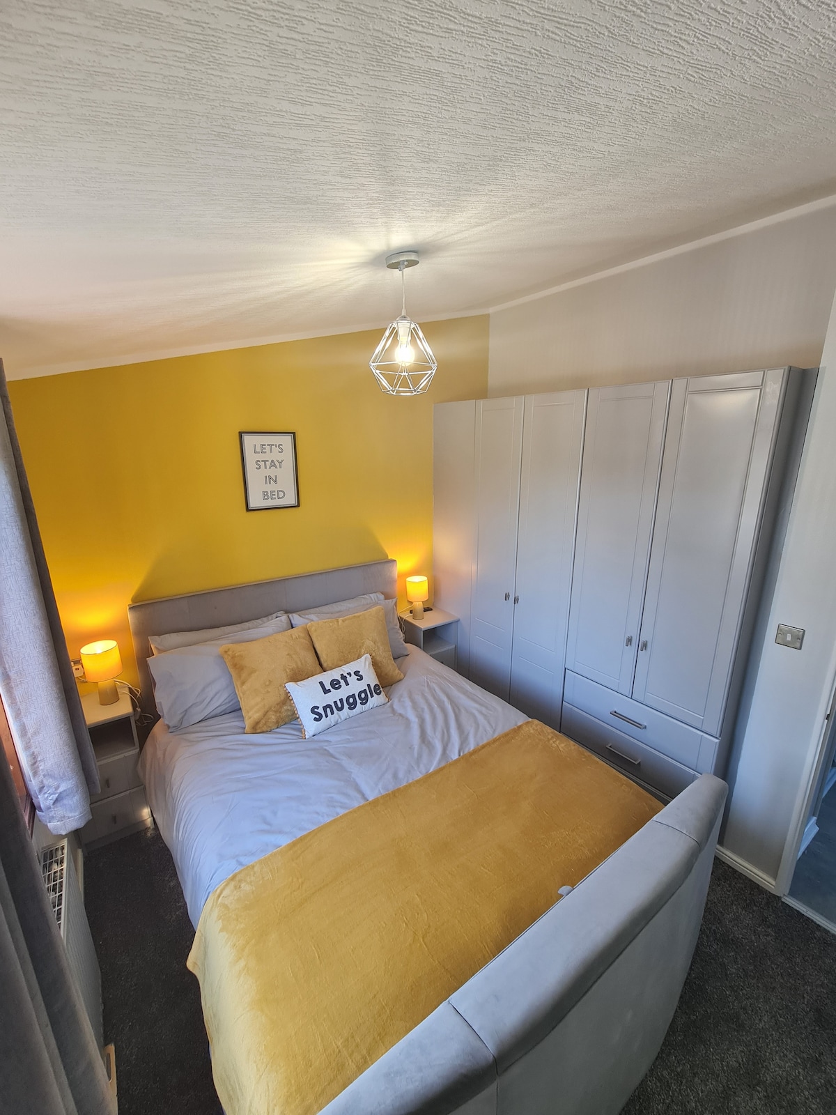 غرفة النوم 1