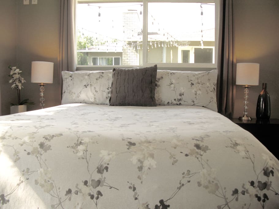 "We loved this place! Sparkly clean, private, and 110% equipped with amenities (we enjoyed to coffee machine, plenty of fluffy towels, and comfy bed)." Aaron & Cassie