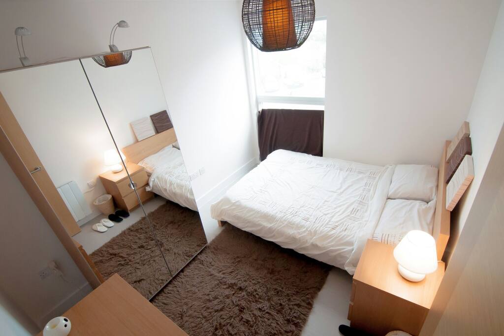 Guest bedroom