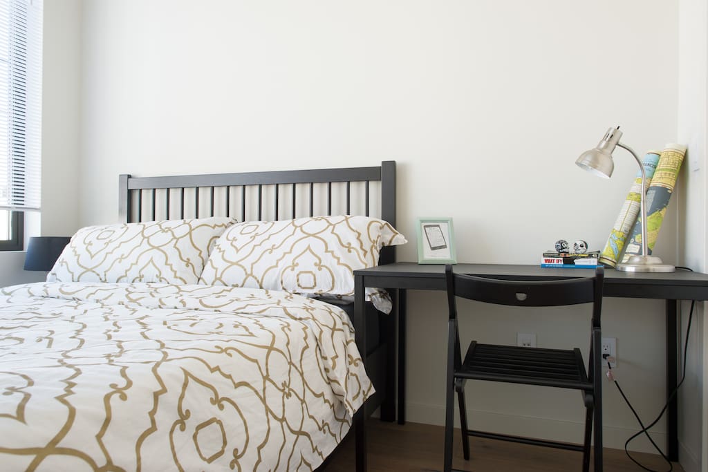 Comfy bed with high-end Casper mattress. Working desk.