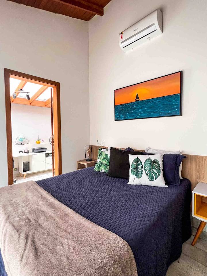 Quen Bed套房和办公室通道