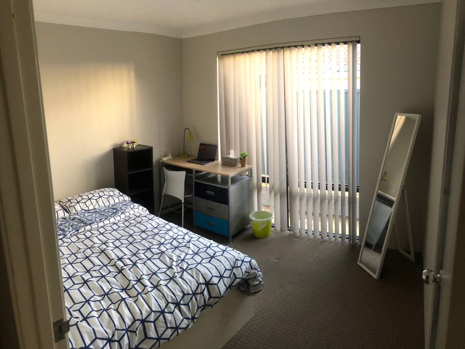 1st room