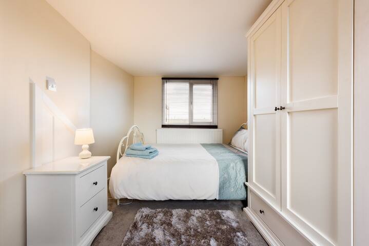 Wembley Arch view - Modern loft
