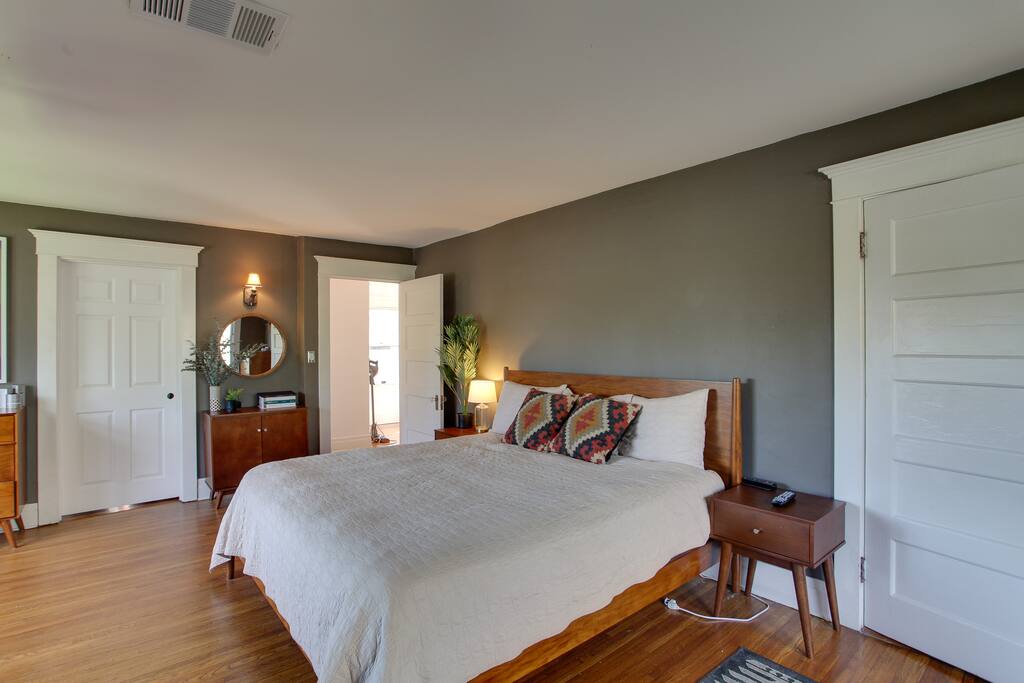 Master bedroom