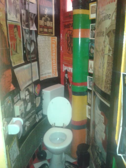 Art gallery bathroom