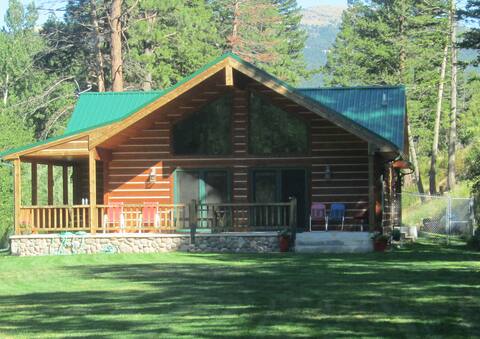 Wolf Creek Getaway