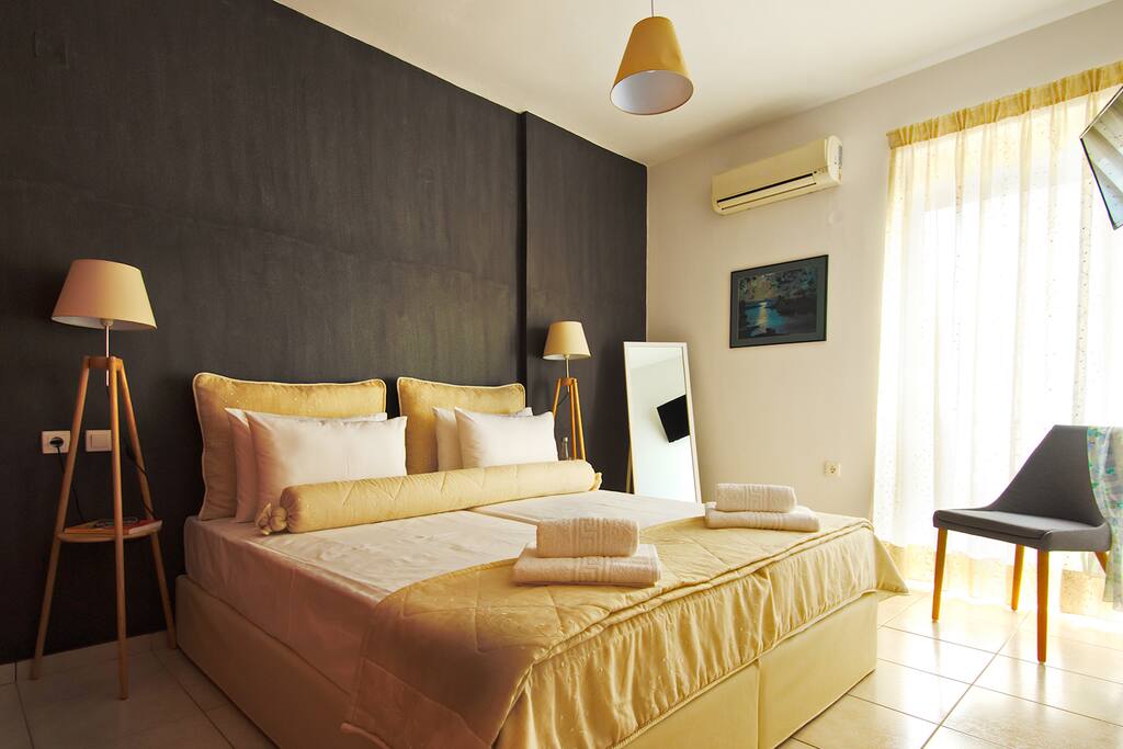 Luxury Sea-View Penthouse in Heraklion Crete