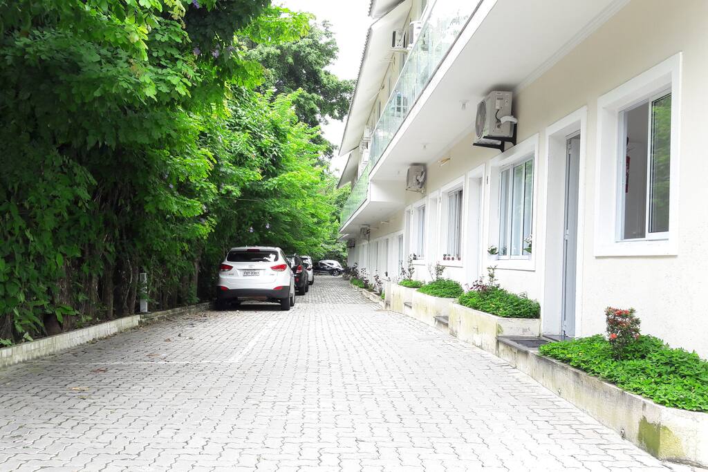 estacionamento condominio