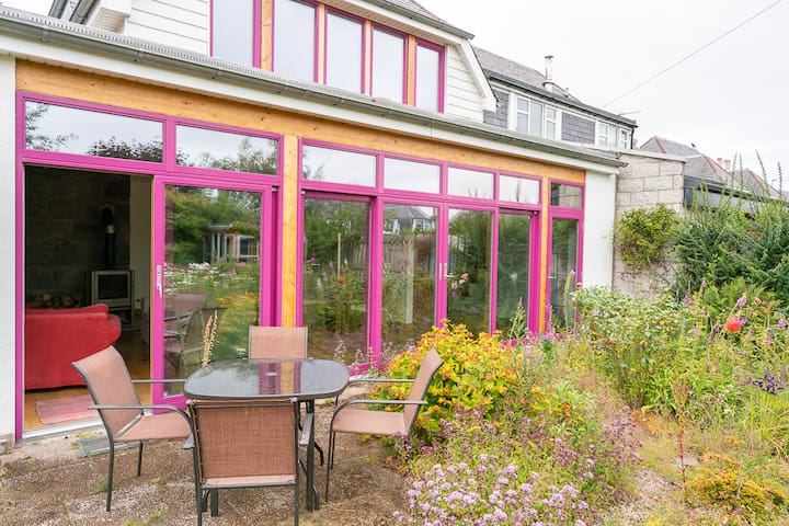 Granite Home Sunny Garden Wifi Aberdeen City Houses For
