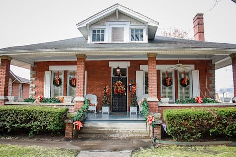 Cozy & Convenient Home