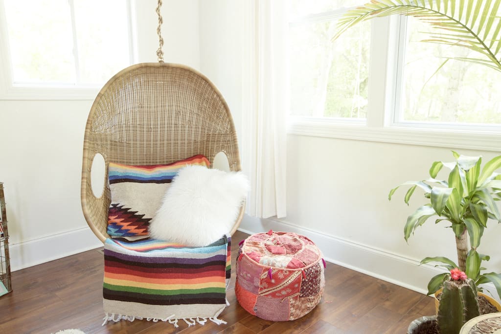 Swinging Chair