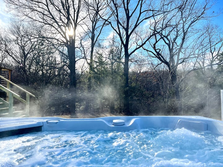 ¡Casa de retiro tranquila en Hudson Valley con JACUZZI! Casas en