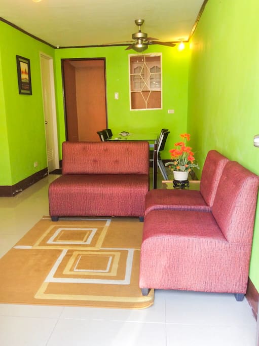 Main entrance leading towards the kitchen and toilet room