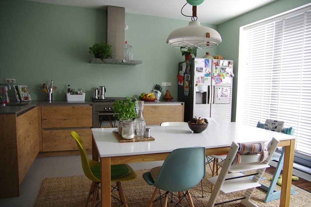 Dining table for 6, including two children's chairs