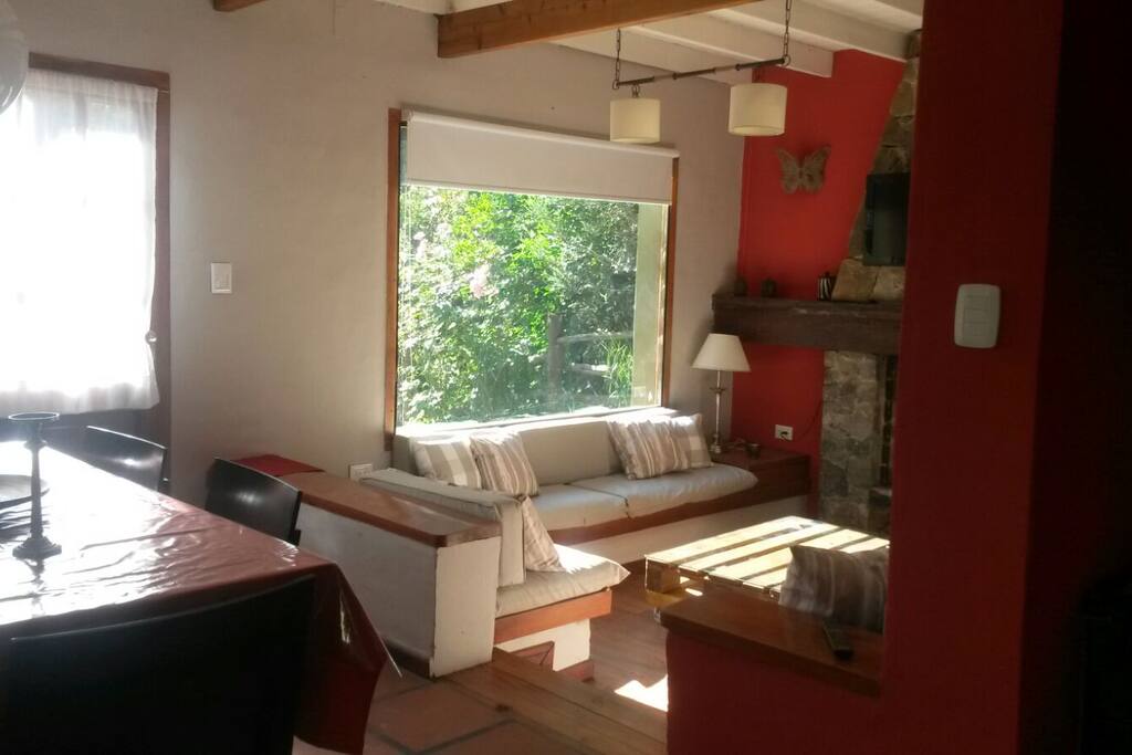 Vista del living y entrada