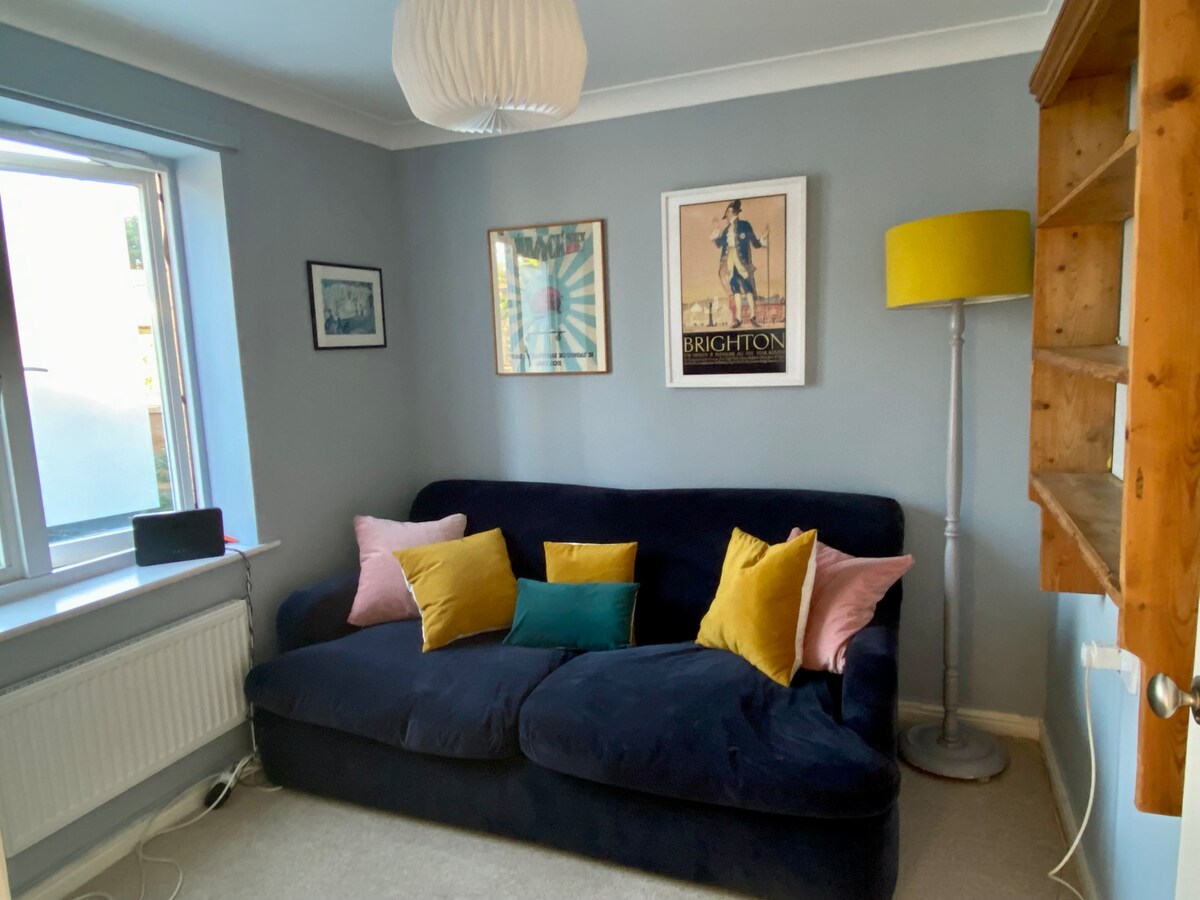 Successful Airbnb property: Spacious 3-bed house & garden in Hackney Wick in Hackney