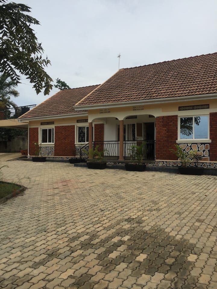 Entebbe Holiday Rentals & Homes Central Region, Uganda Airbnb