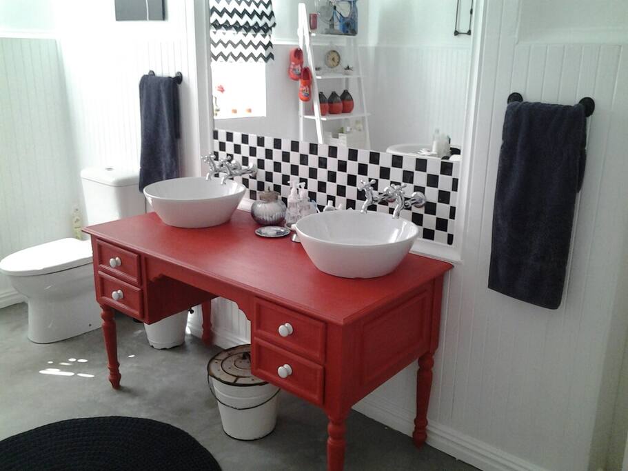 Double basin