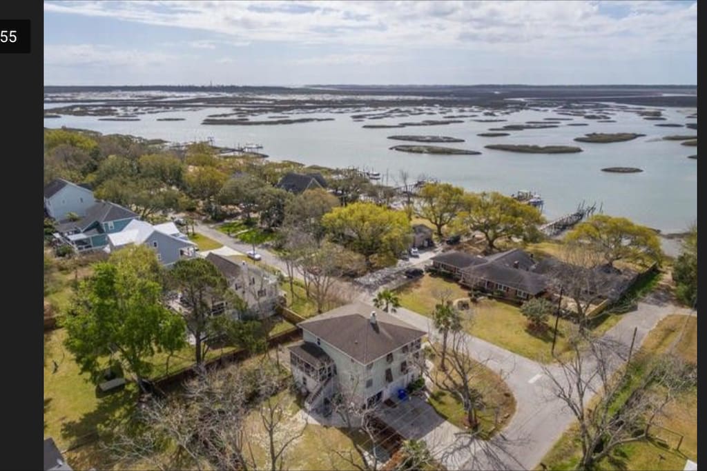 Located on Clark Sound, with public access to the water