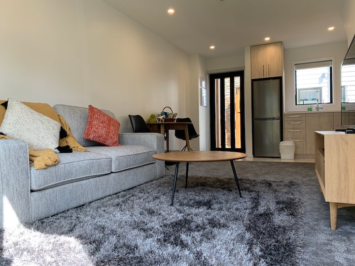 Christchurch Central City Holiday Rentals & Homes Christchurch Central City, Christchurch, New