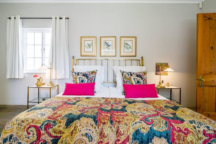 Cape Character Home gallery image 4