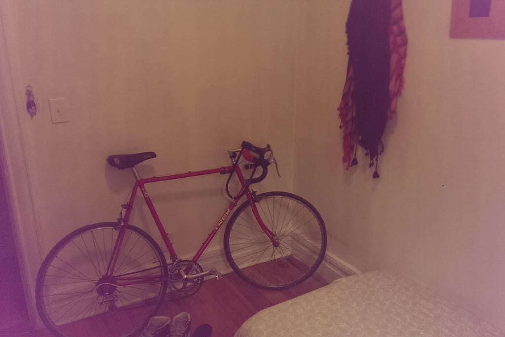 Hanger and bicycle ! It's gonna be cold be you can use it if you want to !