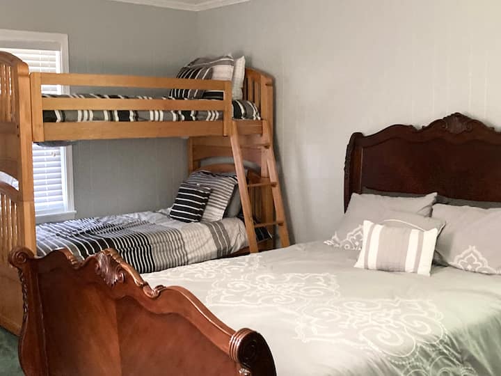 Bedroom 2:  queen bed and bunk beds 