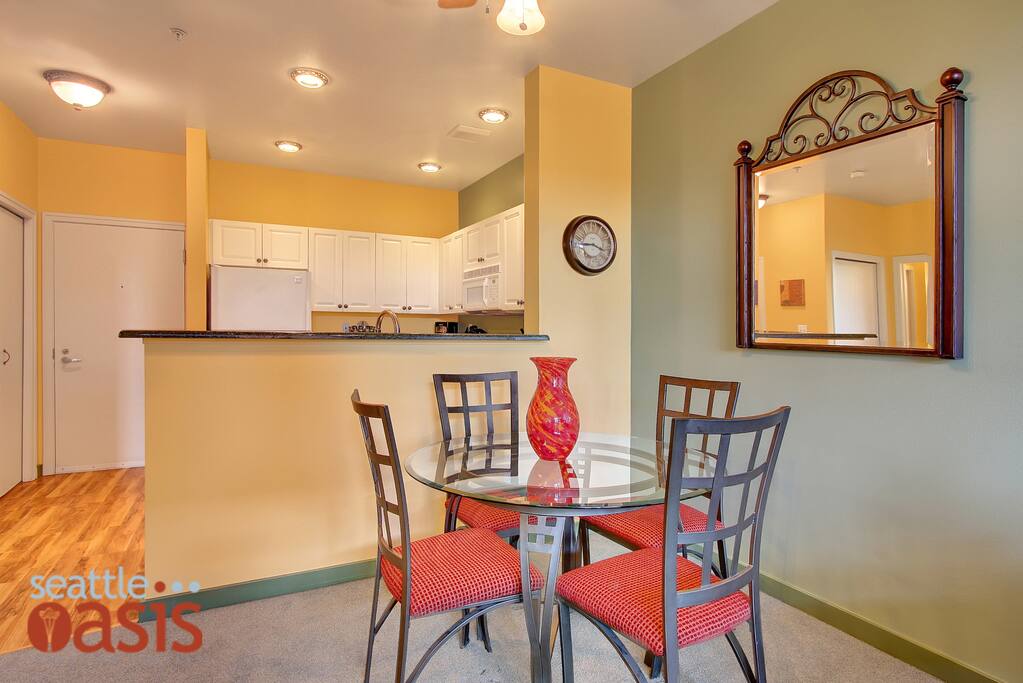 Share a meal with your friends, family, and loved ones in the cozy dining room.