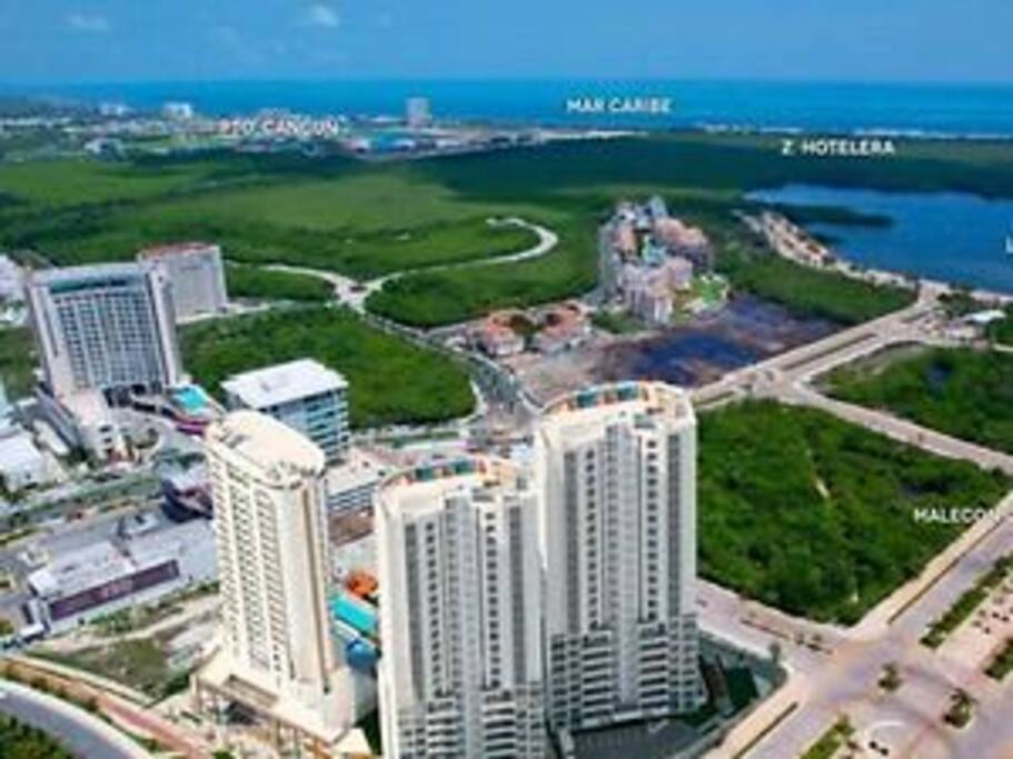 Enjoy best location! at city center, a few minutes away from the beach zone! (hotel area)