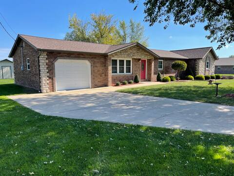 Laurie's Place-Spacious & Luxurious Home Sleeps 10