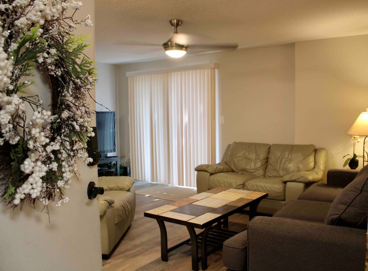 مرحبًا بك في بيتك وأنت بعيدًا عنه!