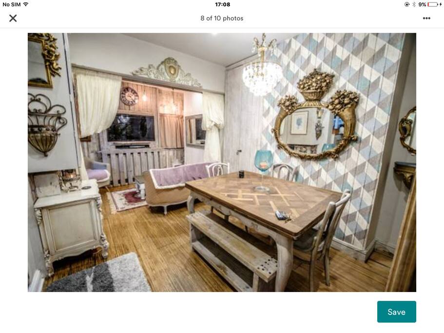 Dinning room sitting room , can be converted in two bedrooms (wall bedding )
