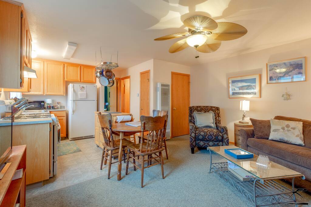 Nice and spacious living area
