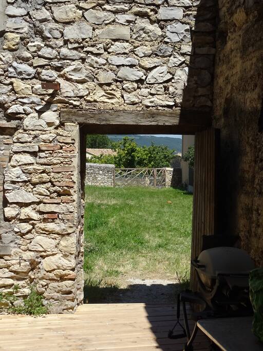 Jardin vue de la terrasse