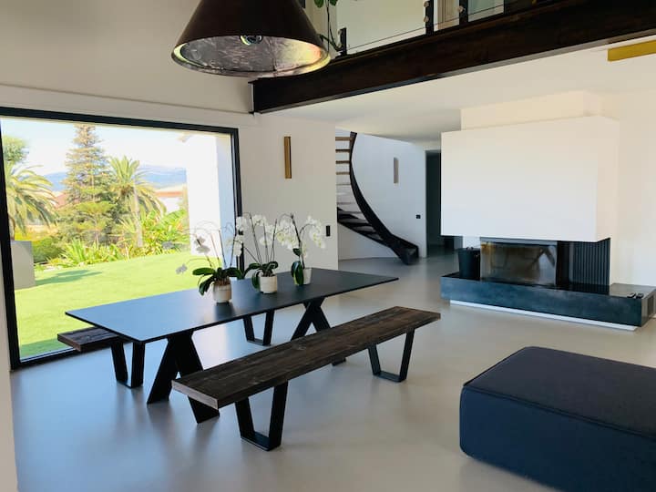 Magnifique Villa, 220m2,piscine,vue Mer, Moderne - Saint-Laurent-du-Var