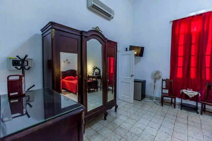 Decoration with antique furniture