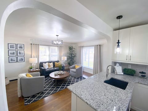 Popular Airbnb listing: Newly Remodeled | 3 BR | 2 BA | Sleeps up to 6 in Cheyenne