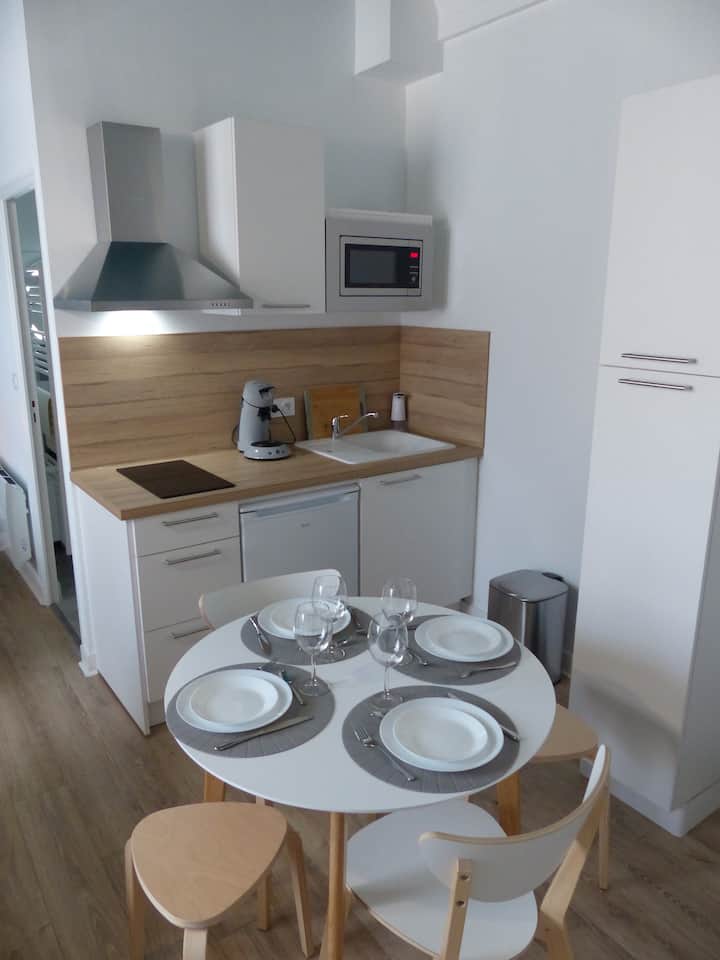 Charmant Studio De 25 M² En Plein Cœur De Bourges - Bourges