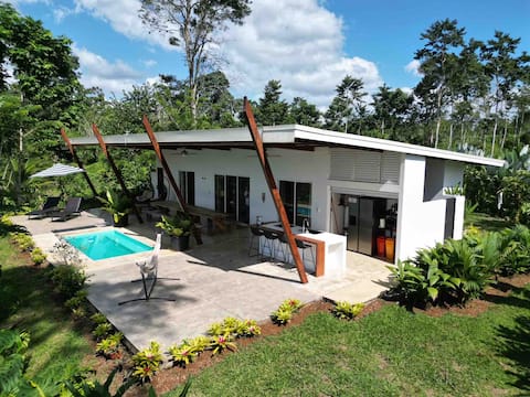 Vila PrAnita, volcano view