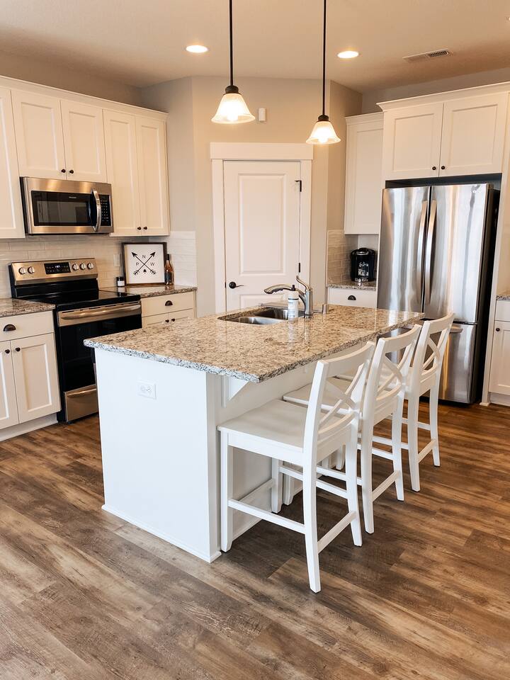 New construction home located minutes from i5 Houses for Rent in