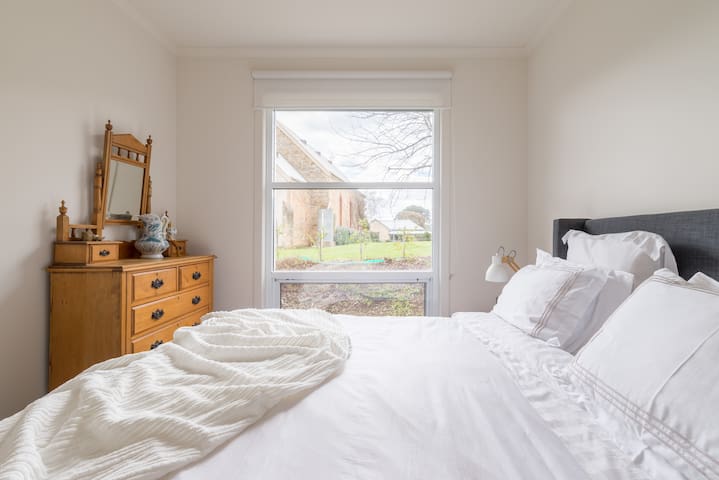 Airbnb Bridgewater Vacation Rentals Places To Stay South
