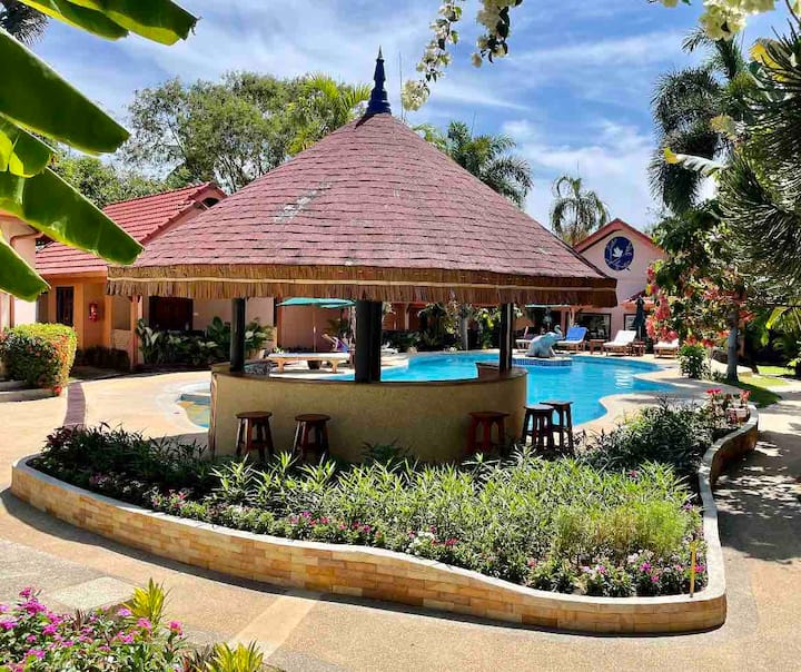 Studio for 2 persons Terrace pool access Resorts for Rent in