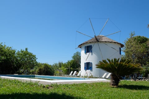 Villa Spyridoula Mill on the Beach